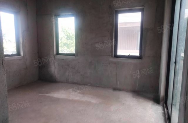 绿城桃李春风4室3厅241.27㎡320万二手房图片