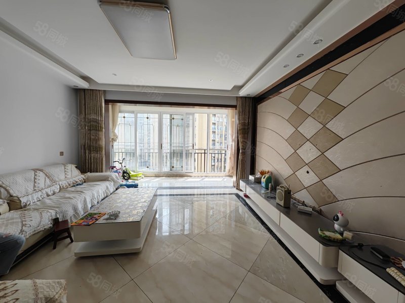 东来尚城商圈成熟商品房交通便利环境好高楼层采光充足