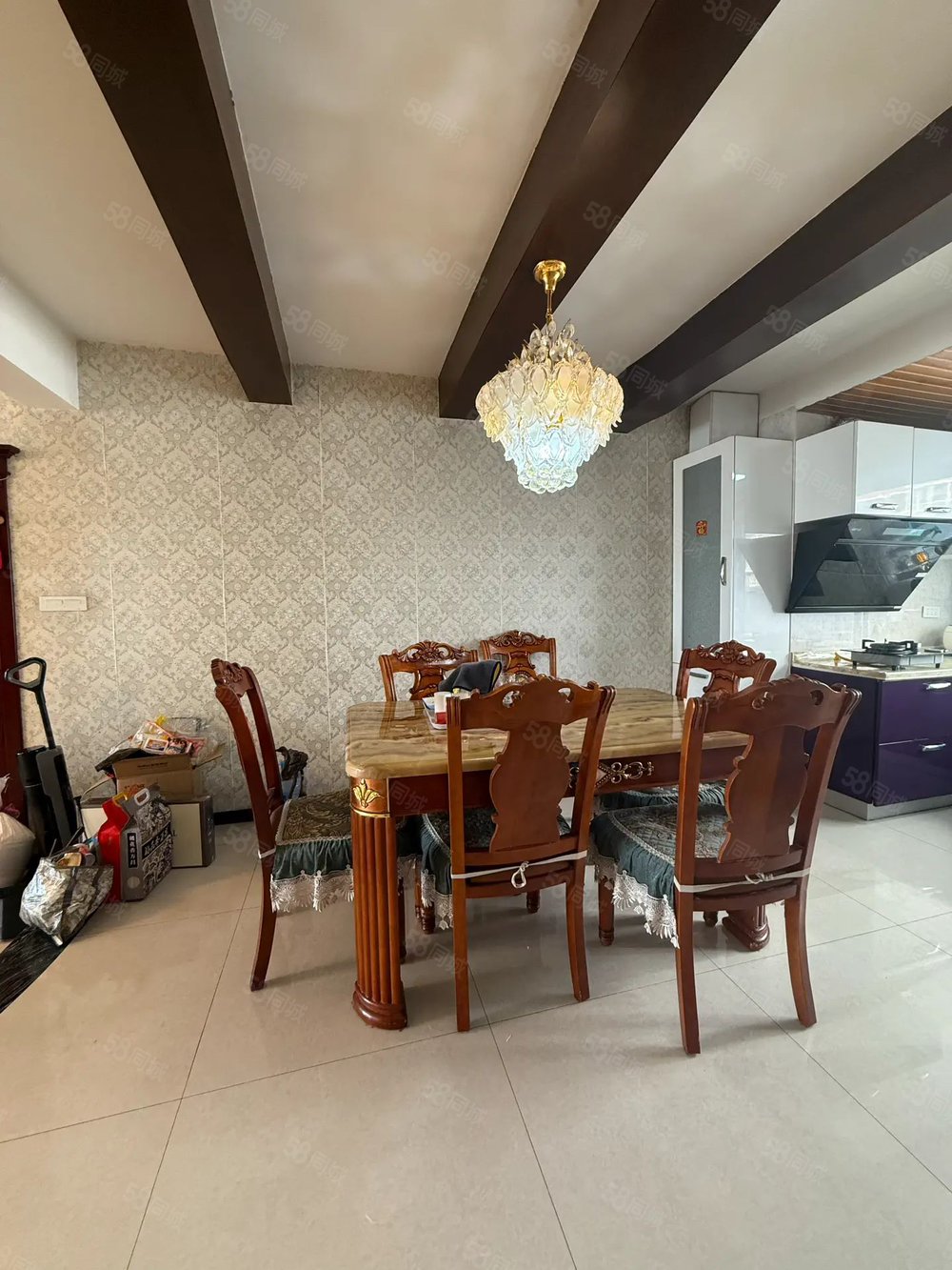 东方新城3室2厅1卫161.8㎡南北68万