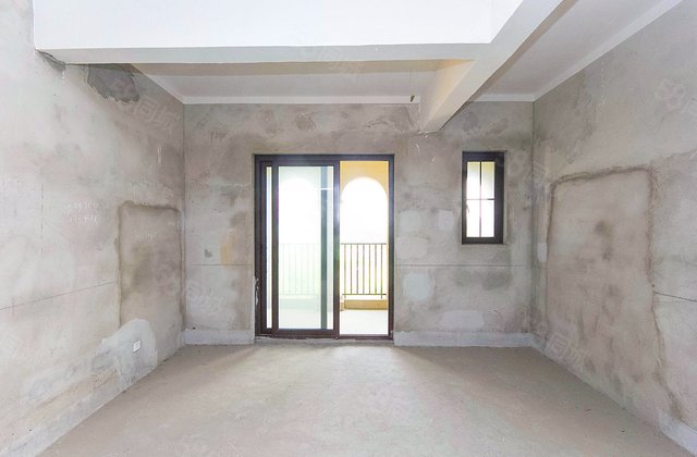 绿色港湾达利庄园5室2厅226㎡230万二手房图片