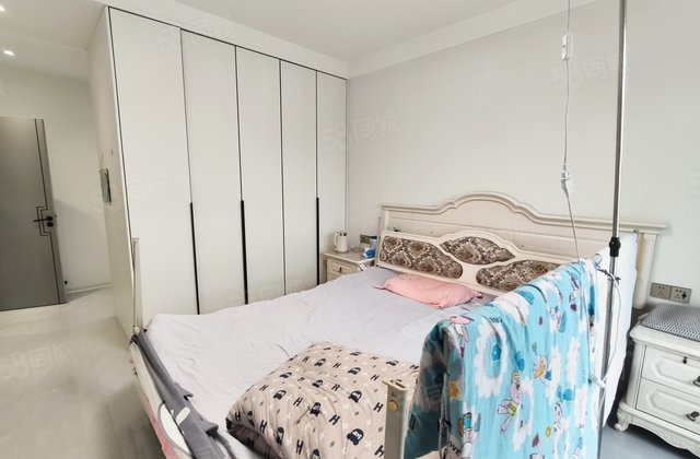 济州古城香樟园4室2厅153.15㎡130万二手房图片