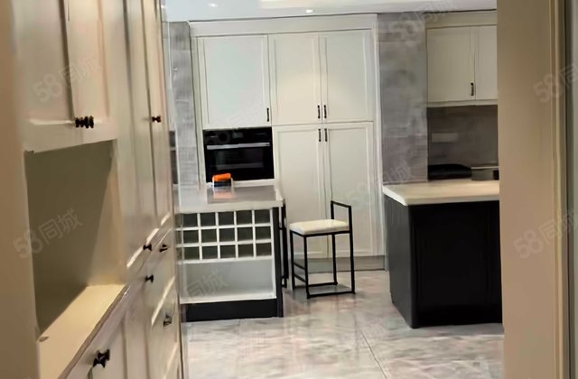 梦想典城4室2厅152.51㎡258万二手房图片