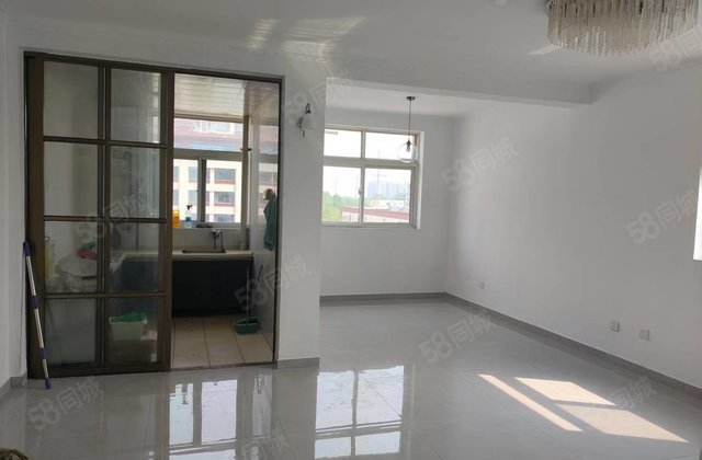 振兴路 七中 欧景丽都 东边户 做小三室 小区干净 配套齐全