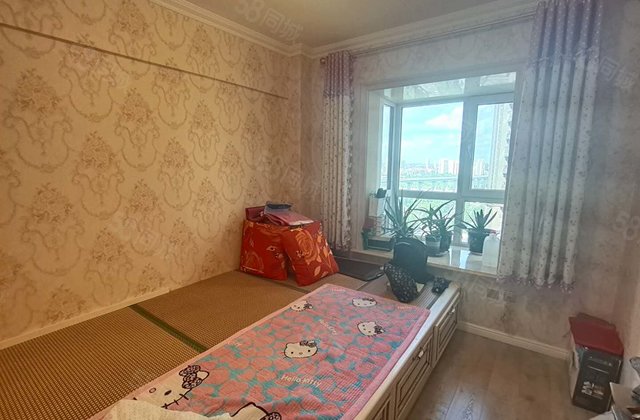 万科东湾半岛B区3室2厅137㎡95万二手房图片