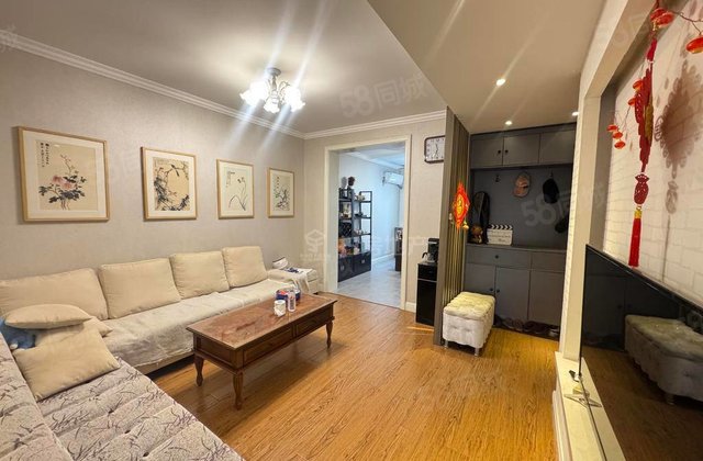 香江星光小区附近精装三房费用低急急急