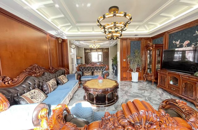 天茂湖三期温莎园(别墅)6室3厅227㎡410万二手房图片