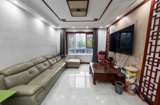 急售三叶草带子母车位免大税外国语新一中图书馆民生润景苑文馨园