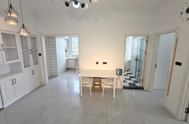 银河广场2室1厅98㎡53万二手房图片