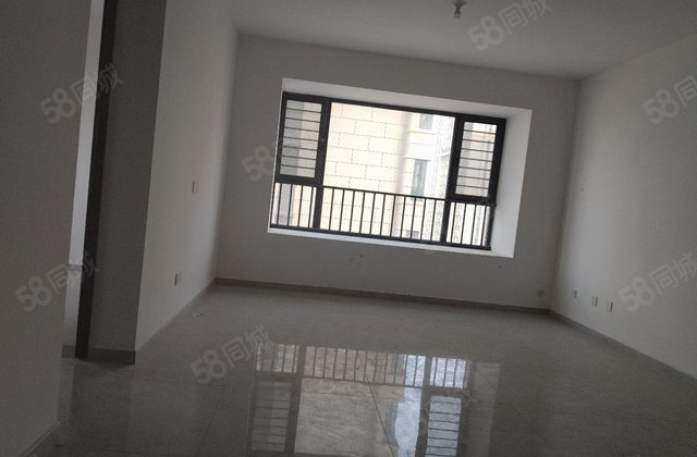 急售，东边户，送车位储藏室，新房，现房，星光理想城