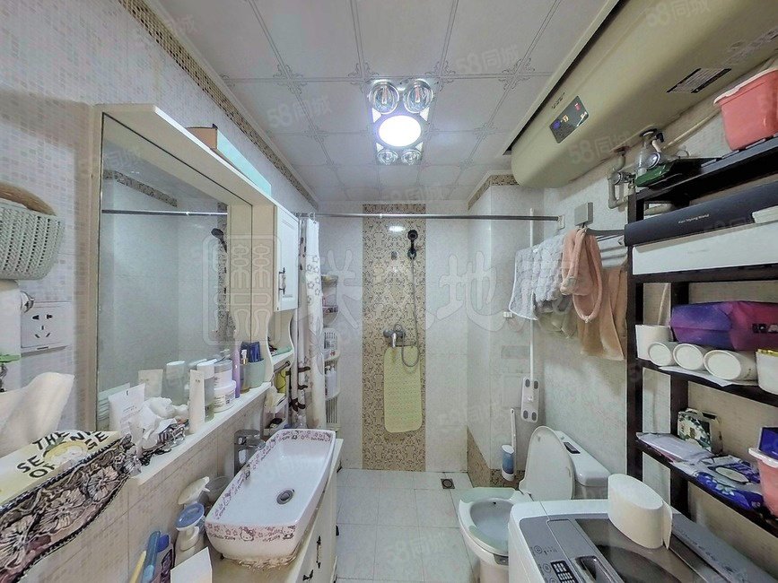 南庭新苑北區(qū)2室1廳1衛(wèi)68.24㎡南北210萬