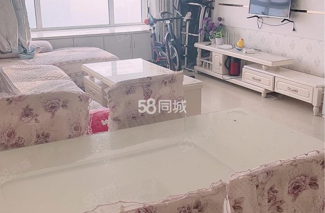 星光东昌丽都(南区) 朝南 急卖房东直卖送家具价格可议