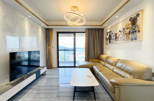 海德琥珀台3室2厅112.16㎡270万二手房图片