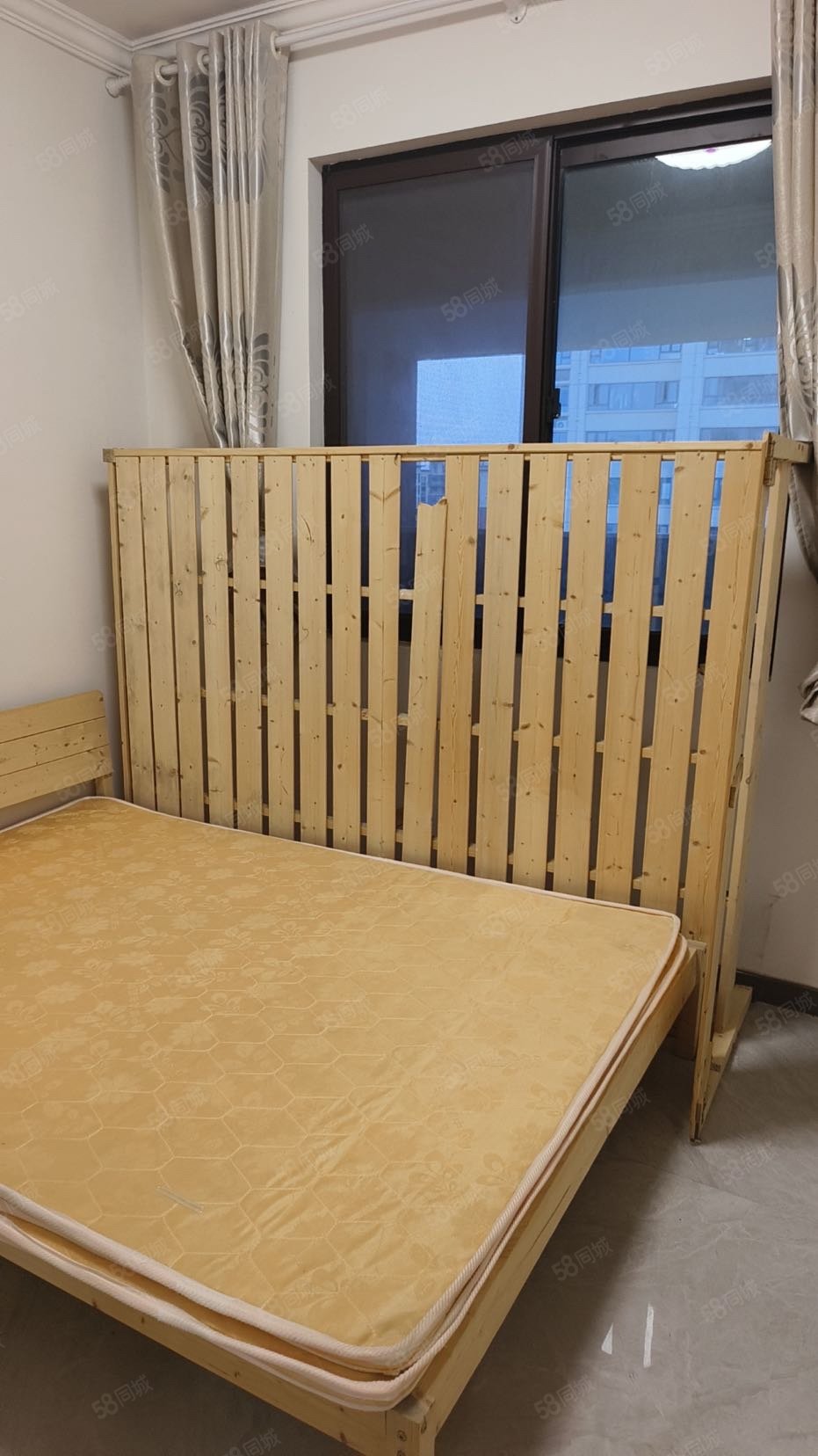 悦湖城3室2厅2卫110.07㎡南66万