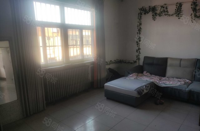 房东急售 孟达龙山北区 近医院 刚需小三居 急！急！急！