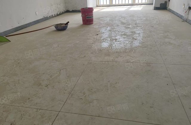 新师小区3室2厅110㎡29.8万二手房图片