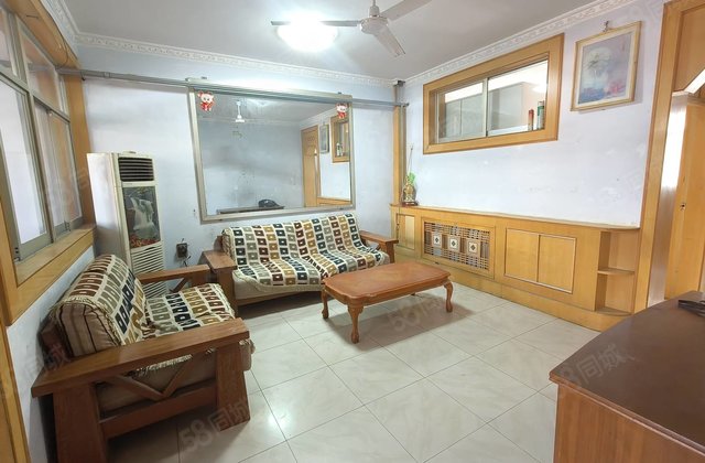 急售 中通客车厂  东昌中学 育新街 中间楼层 停车方便