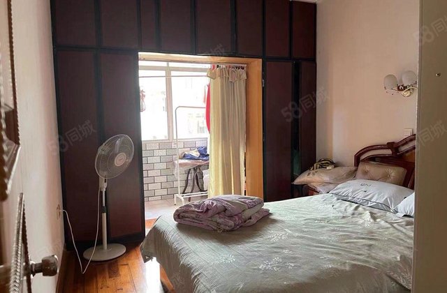 玉景花园3室2厅120㎡40万二手房图片