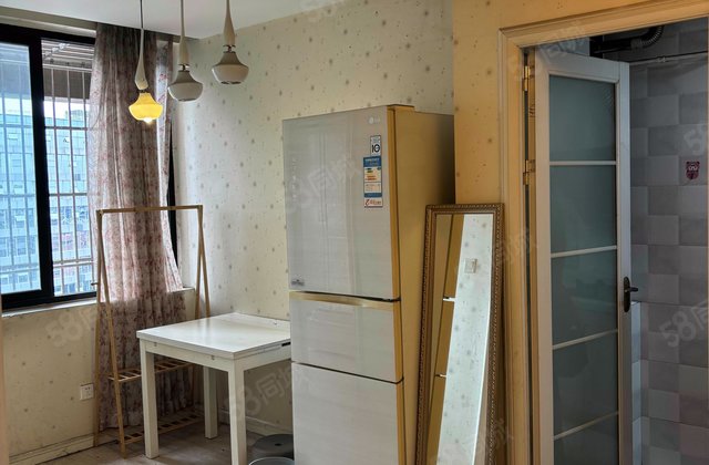 橙堡2室1厅66.5㎡95.8万二手房图片