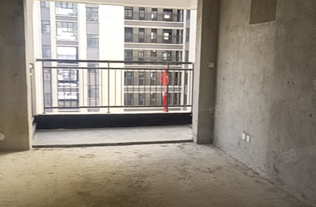 恒达玺郡3室2厅100.19㎡48万二手房图片