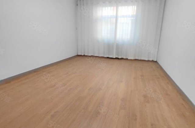 聊城三中家属院独立大门一楼带院  低密宜居 小三房 精装修