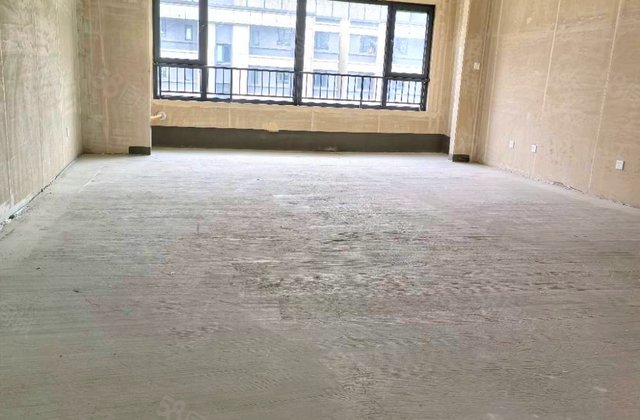 吾悦首府春熙台4室2厅170㎡185万二手房图片