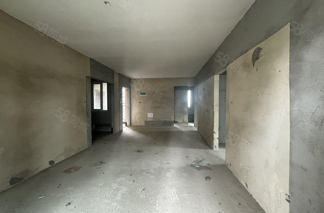 百里凯旋门4室2厅120㎡48万二手房图片