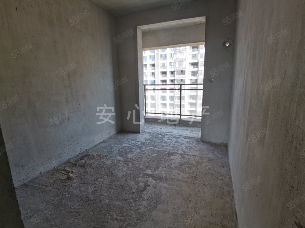 香园丽舍3室2厅2卫114㎡南北58.8万