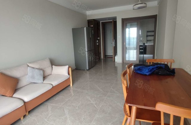 保利东湾3室2厅99㎡69万二手房图片