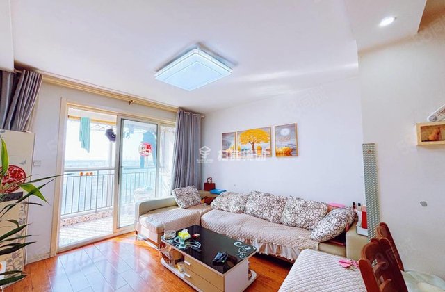 站前街！西湖馨苑，电梯洋房精装修三室，送储，免大税，望湖花园