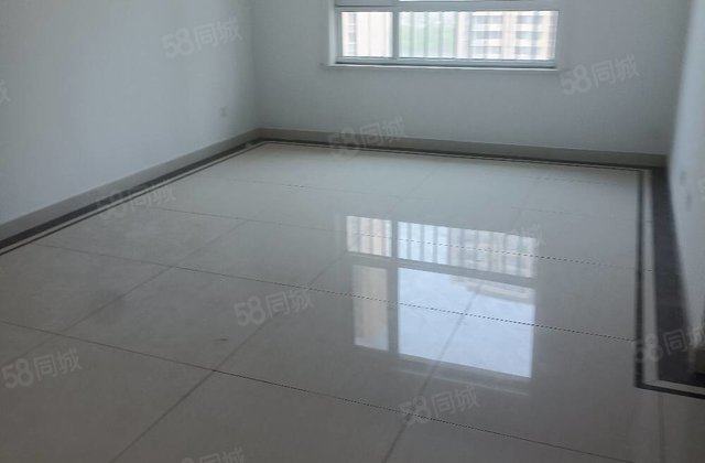 清水湾带车位新房未住