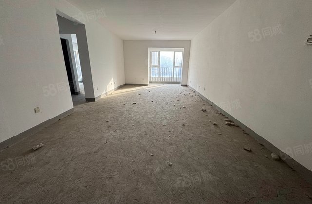 鸿坤凤凰城3室2厅134㎡60万二手房图片