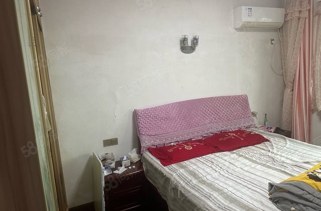 嘉诚天地小区3室2厅132㎡80万二手房图片