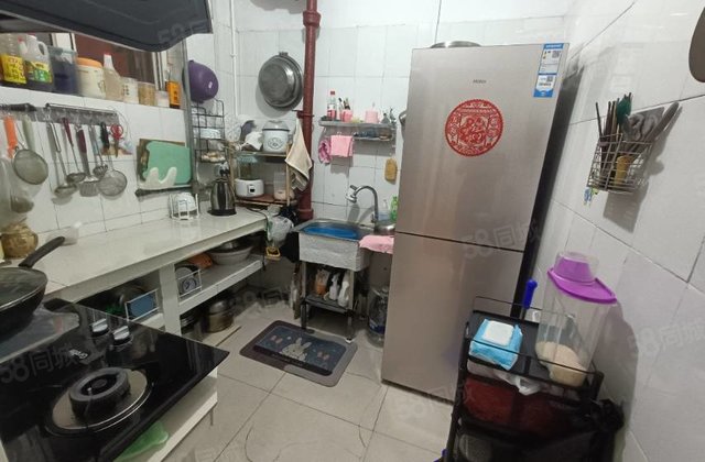 急售 三楼 老文轩 红旗   水木清华 聊城大学西苑教工