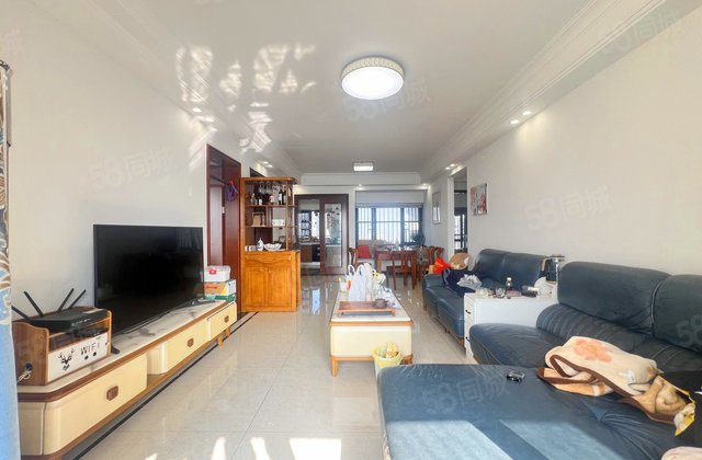 怡翠尊堤3室2厅110.81㎡165万二手房图片