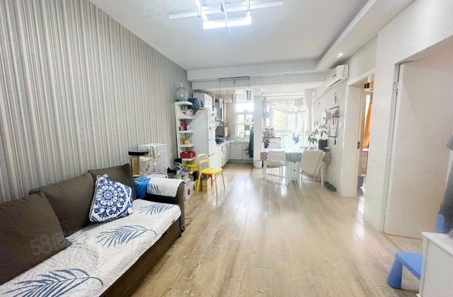 秀城嘉园2室2厅69.01㎡110万二手房图片