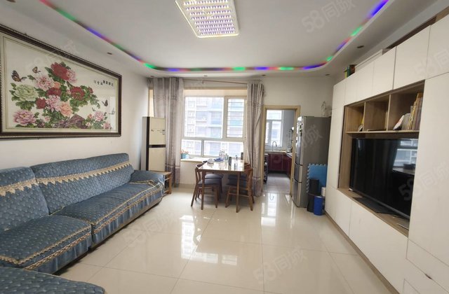 房东诚信卖！阳光实验金柱月亮湾电梯房好楼层，带储，精装拎包住