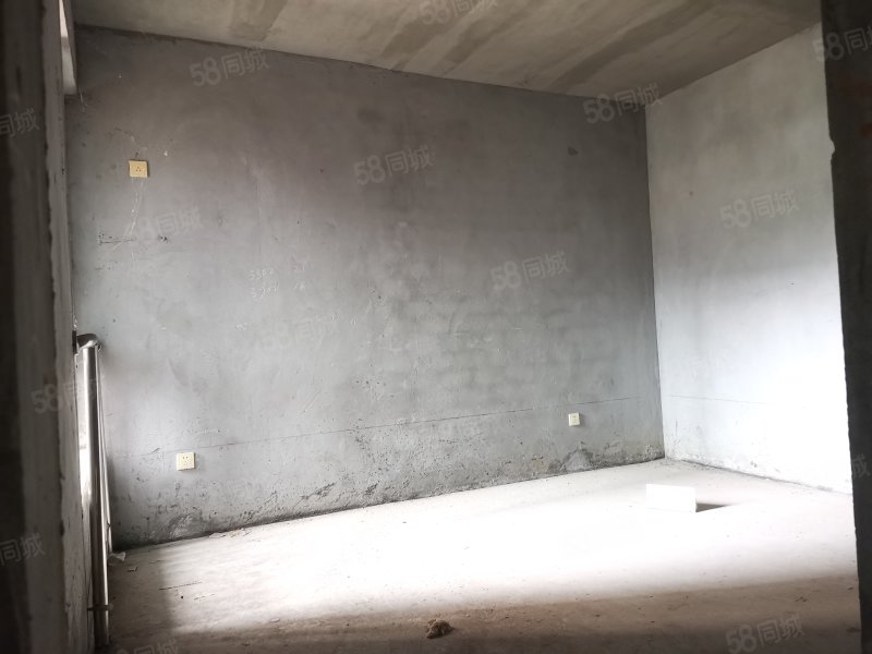 【10图】新港花园 中梁印江南,电梯房 一楼带院子,新港花园-池州58