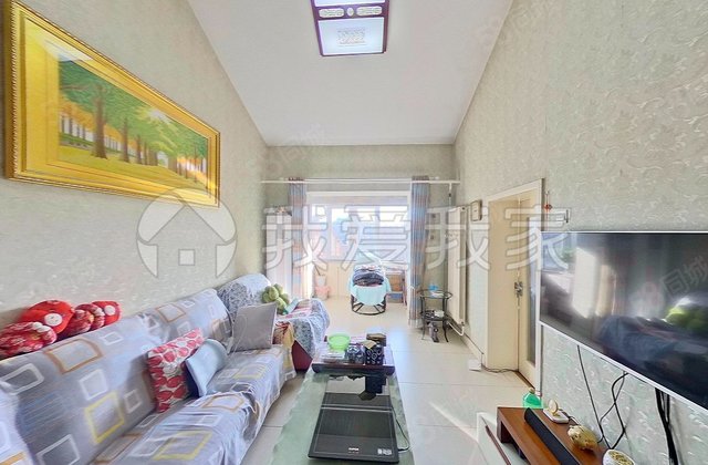 金惠園二里5室2廳2衛(wèi)150.05㎡南北380萬