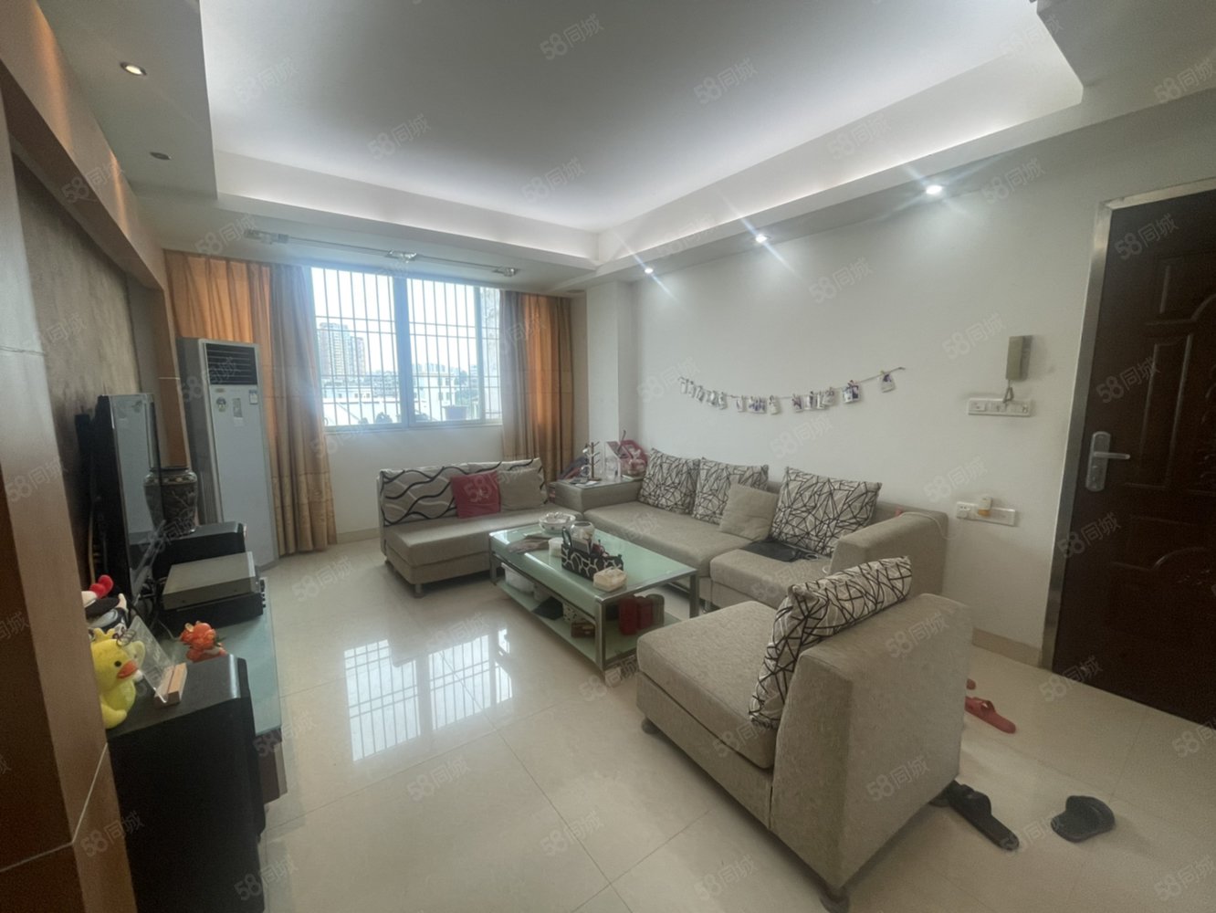 西荣路小区3室2厅1卫96㎡南北25万