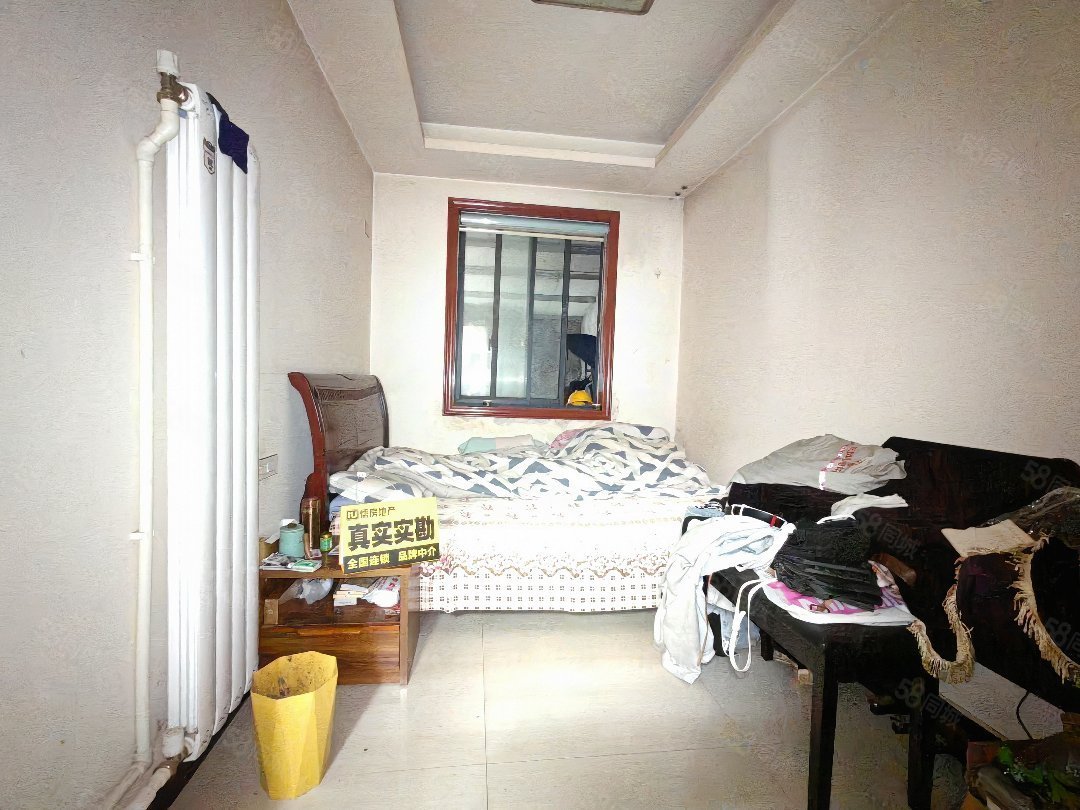 沿河小区2室2厅1卫68.37㎡南北39.8万