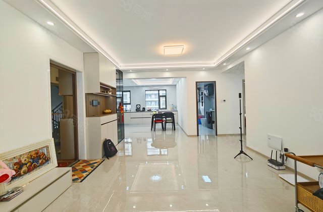 万盛书院3室2厅147.09㎡124.8万二手房图片