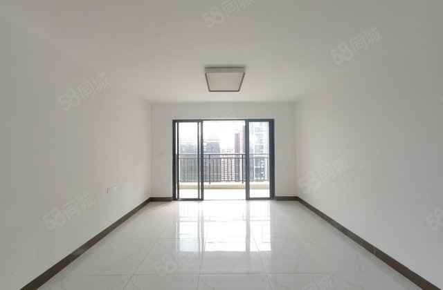 兴和广场4室2厅125.73㎡62.8万二手房图片