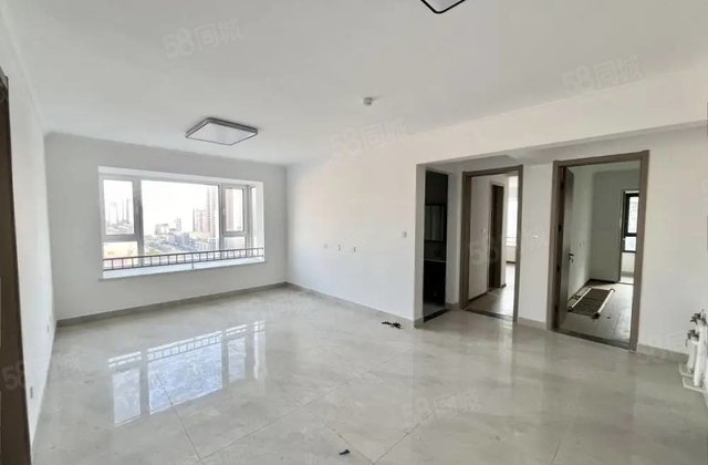 东昌东 现代御园 纯新房星光和园小高层东边户 三室双卫车位储