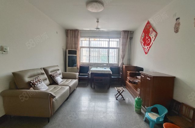 文轩本部外国语一墙之隔，农业局家属院3室2厅一卫看房方便