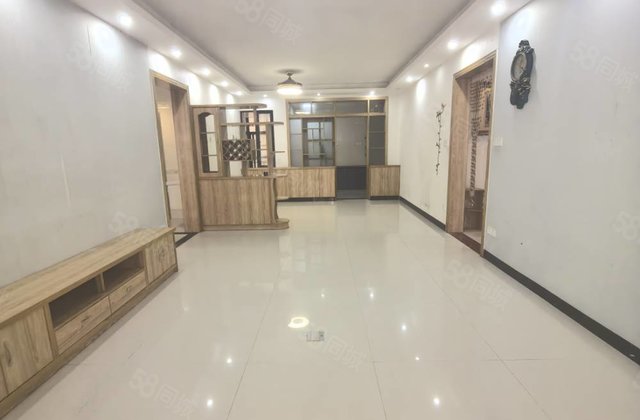 三和幸福城4室2厅122.27㎡53万二手房图片