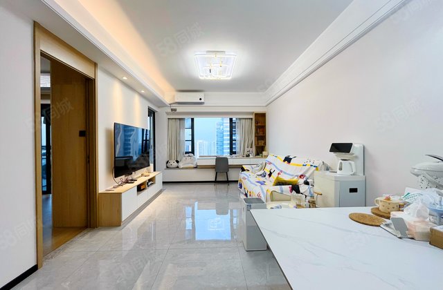 保利明玥晨光苑3室2厅101.4㎡189.9万二手房图片