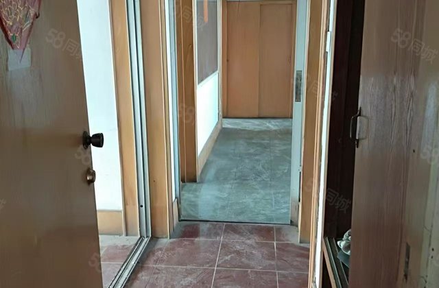 急！急！急！ 南北通透 小三居 近医院 价格美丽