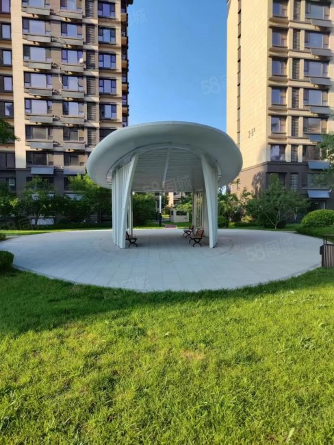 北戴河孔雀城3室1廳2衛(wèi)128.01㎡南北100萬(wàn)