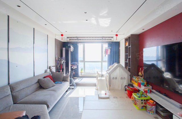 保利香槟国际4室2厅142.89㎡223万二手房图片