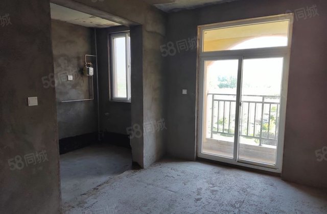 九川国际城3室2厅120.5㎡25.8万二手房图片